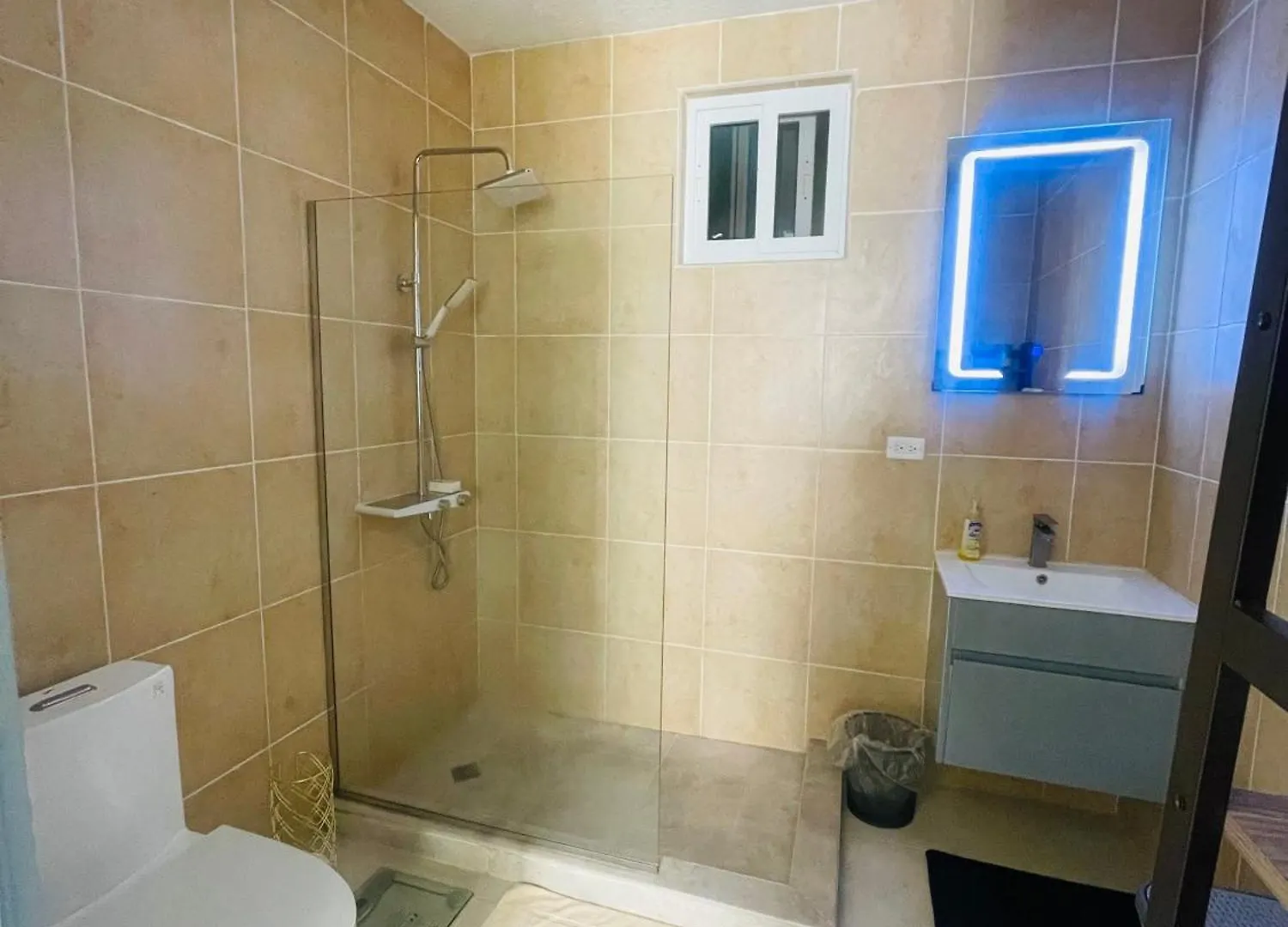 Chateau De Hanel Apartment Kingston Jamaica